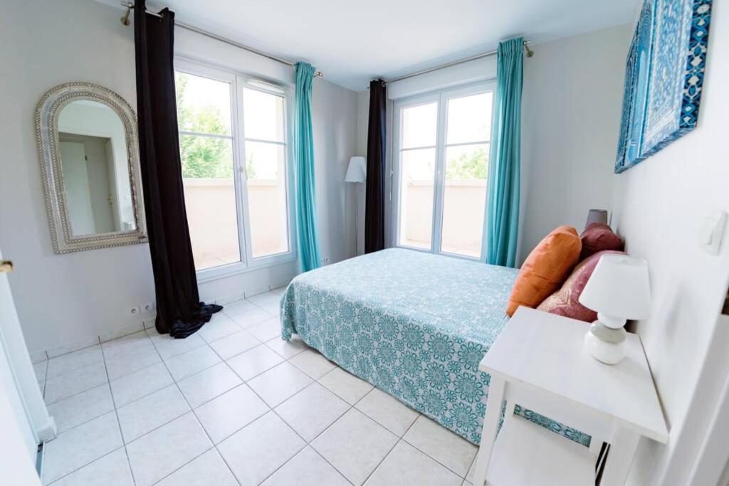 Le Lumineux-T2-43M2-Face Val D'Europe-Disney Serris Buitenkant foto